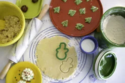 Fiesta Baking/Pizza Tray -Fiesta Shop FiestaCookies1