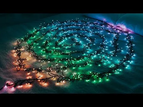 Twinkly RGB, Cluster Lights, 400L, 4" Sp, Wifi, Green Wire 4 Twinkly RGB, Cluster Lights, 400L, 4" Sp, Wifi, Green Wire - Image 2